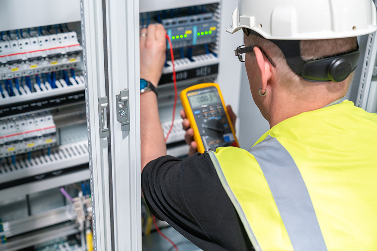 Elektroanlagen-Kontrolle bei Elektro-Brüderle GmbH in Bodenheim