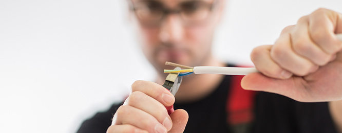 Elektroprüfung bei Elektro-Brüderle GmbH in Bodenheim