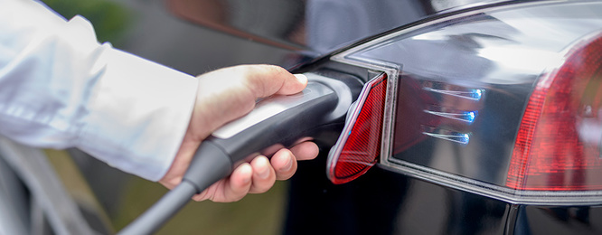 Elektro­mobilität bei Elektro-Brüderle GmbH in Bodenheim