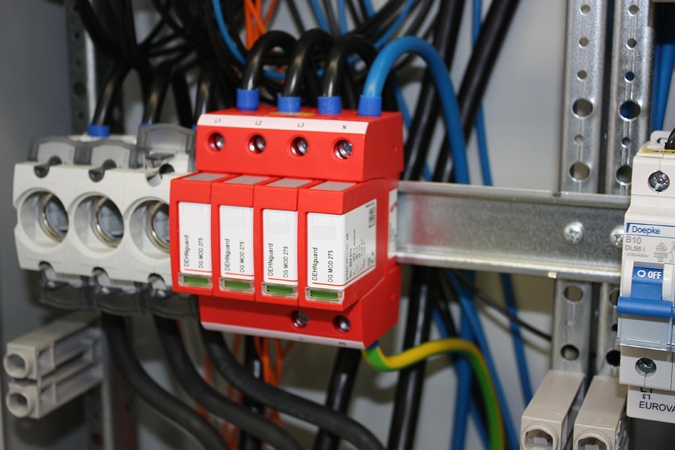 U berspannungsschutz bei Elektro-Brüderle GmbH in Bodenheim
